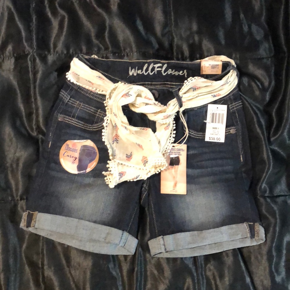 Wallflower scarf belted shorts